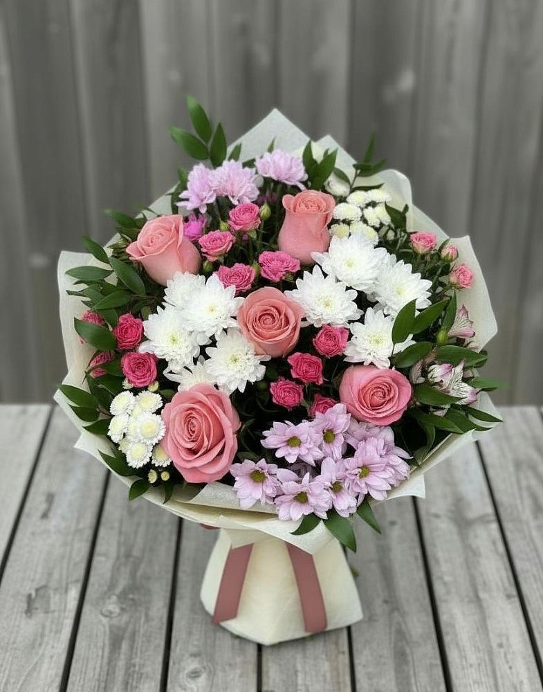 Букет цветов из: Альстромерии, Гвоздики, Розы и Хризантемы в Черемхово