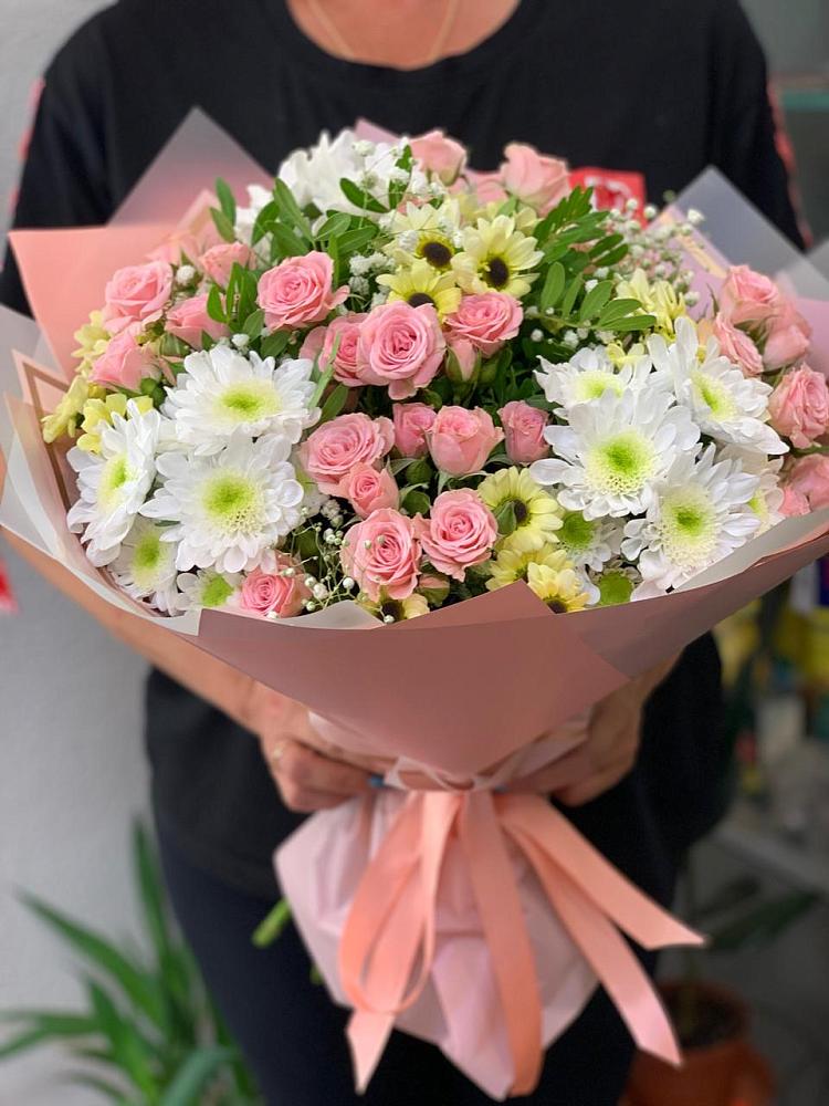 Букет цветов из: Розы и Хризантемы в Черемхово