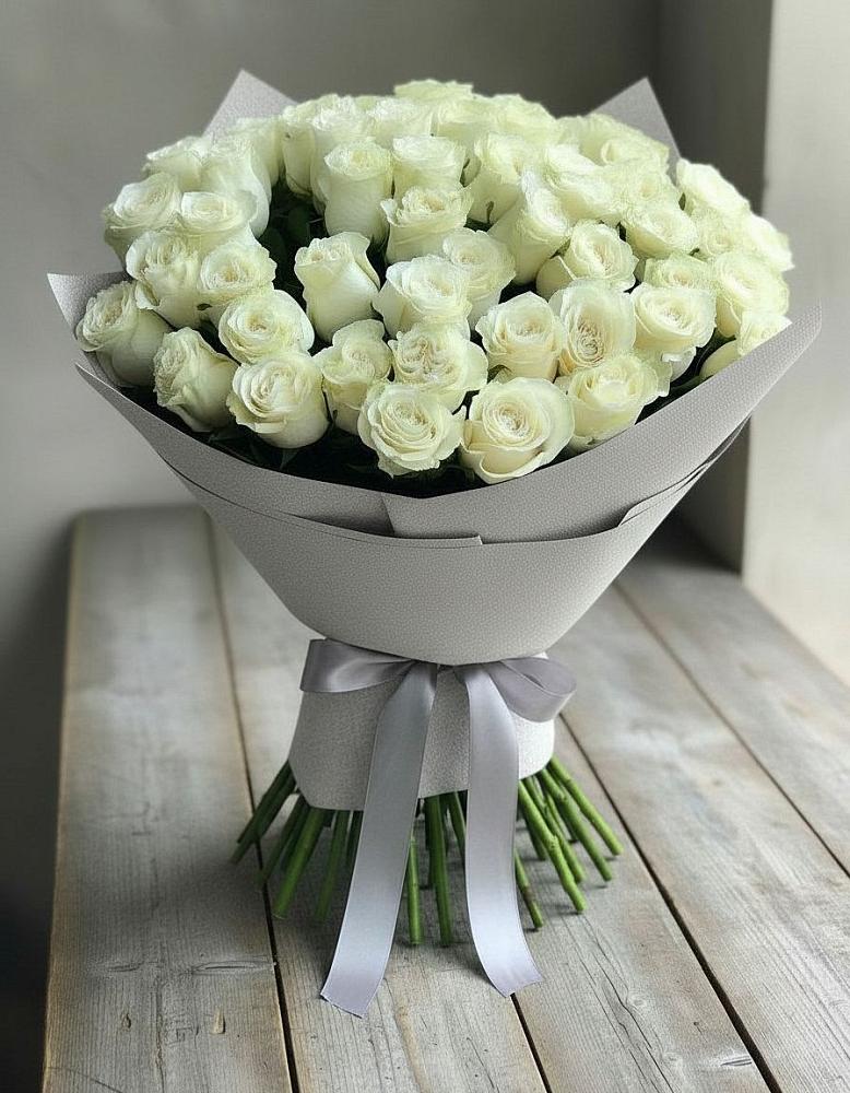 Букет 35 Белых роз в Черемхово