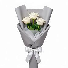 Букет 3 белые розы в Черемхово