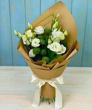 Букет цветов из:  Хризантемы и Лизиантусы в Черемхово