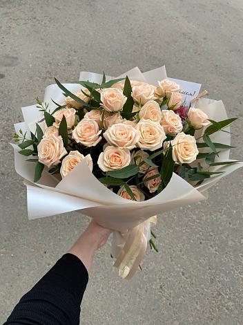 Букет Кремовые розы Латте в Черемхово