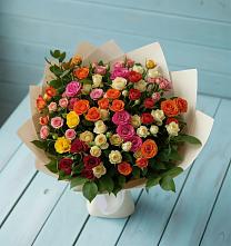 Букет Микс из разноцветных кустовых роз в Черемхово
