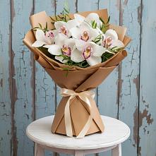Букет цветов из:  Орхидеи и Розы в Черемхово